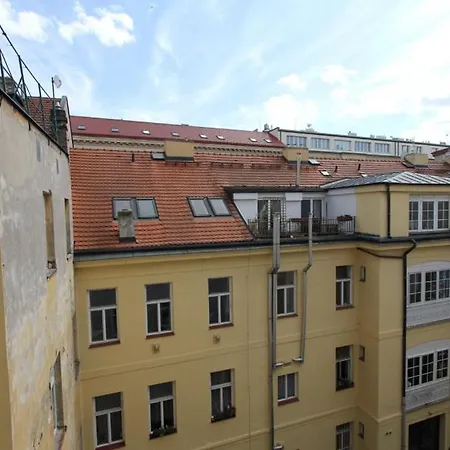Cozy Soukenicka S31 * Prag